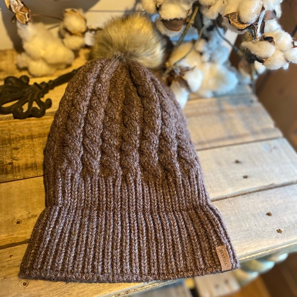 ❄️FURTALK Cable Knit Beanie with Removable Pom❄️ NEW - Picture 3 of 11
